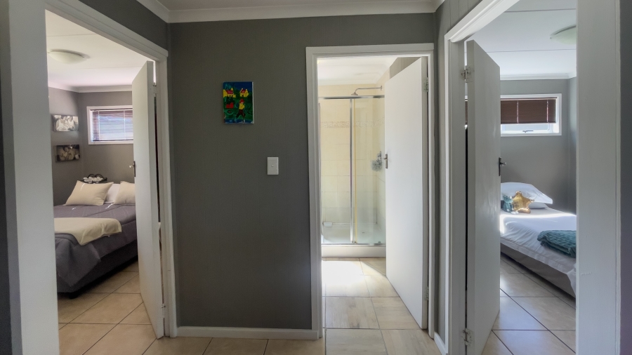 3 Bedroom Property for Sale in Rheeboksfontein Western Cape